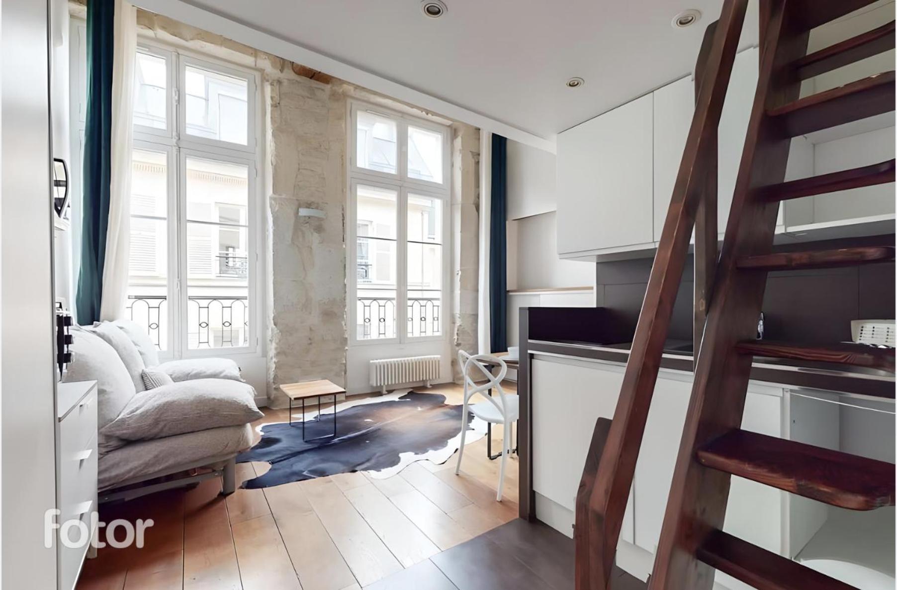 Appartamento Chez Gustave: Clim Calm,saint Paul Marais, 2guests